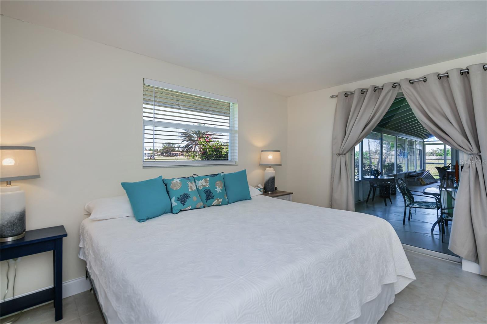 62 OAKLAND HILLS PL, ROTONDA WEST, FL, 33947
