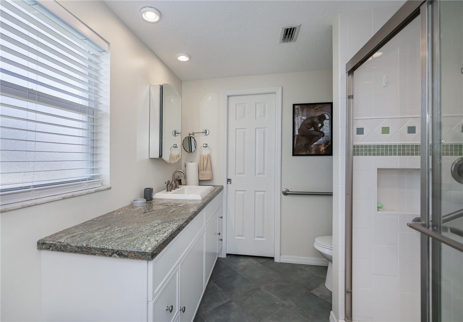 62 OAKLAND HILLS PL, ROTONDA WEST, FL, 33947