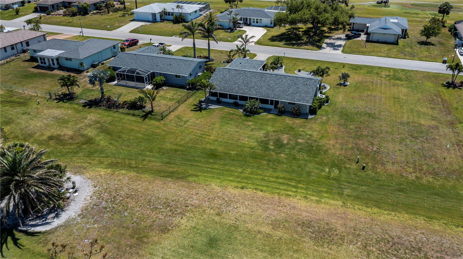 62 OAKLAND HILLS PL, ROTONDA WEST, FL, 33947