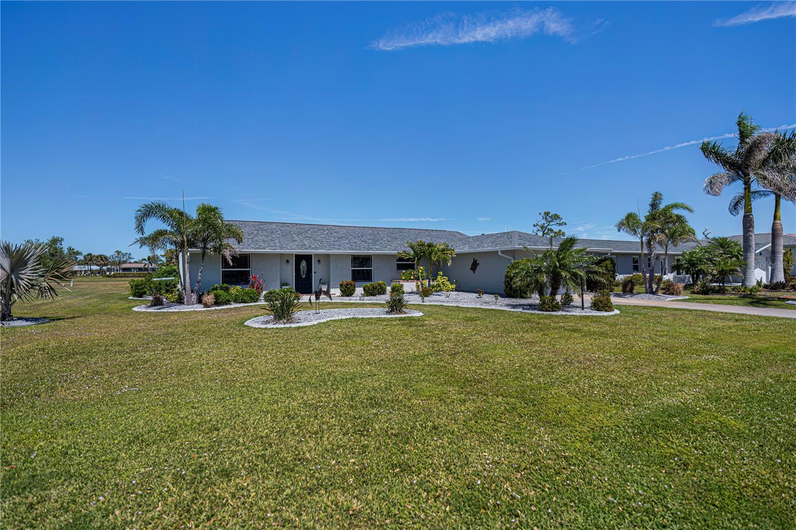 62 OAKLAND HILLS PL, ROTONDA WEST, FL, 33947