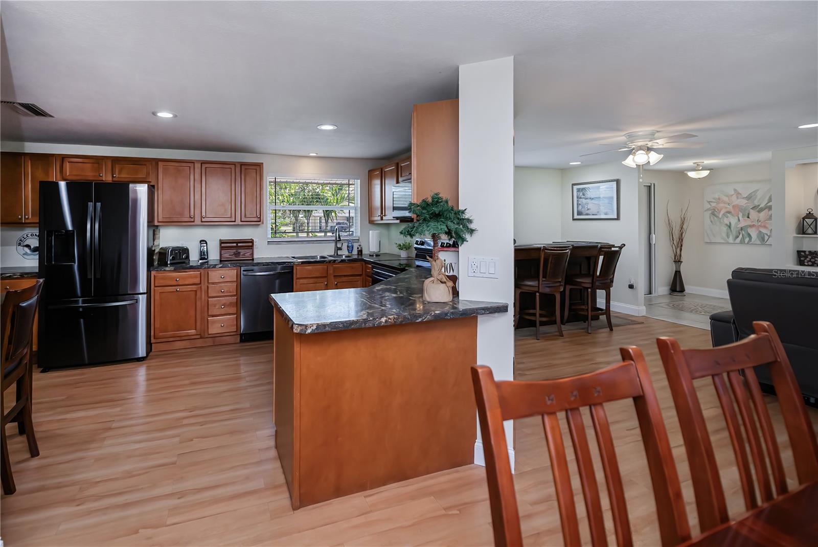 62 OAKLAND HILLS PL, ROTONDA WEST, FL, 33947