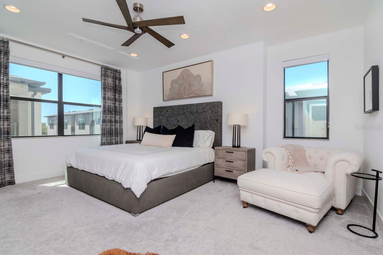 2511 N GRADY AVE #52, TAMPA, FL, 33607