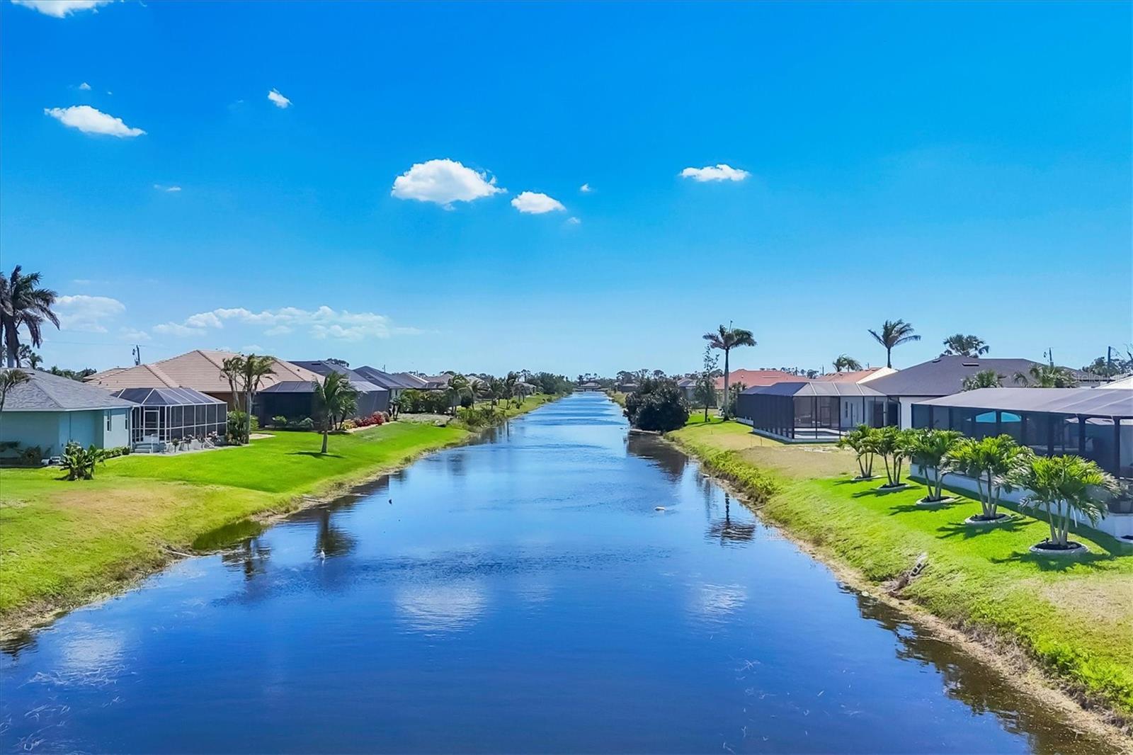 226 W PINE VALLEY LN, ROTONDA WEST, FL, 33947