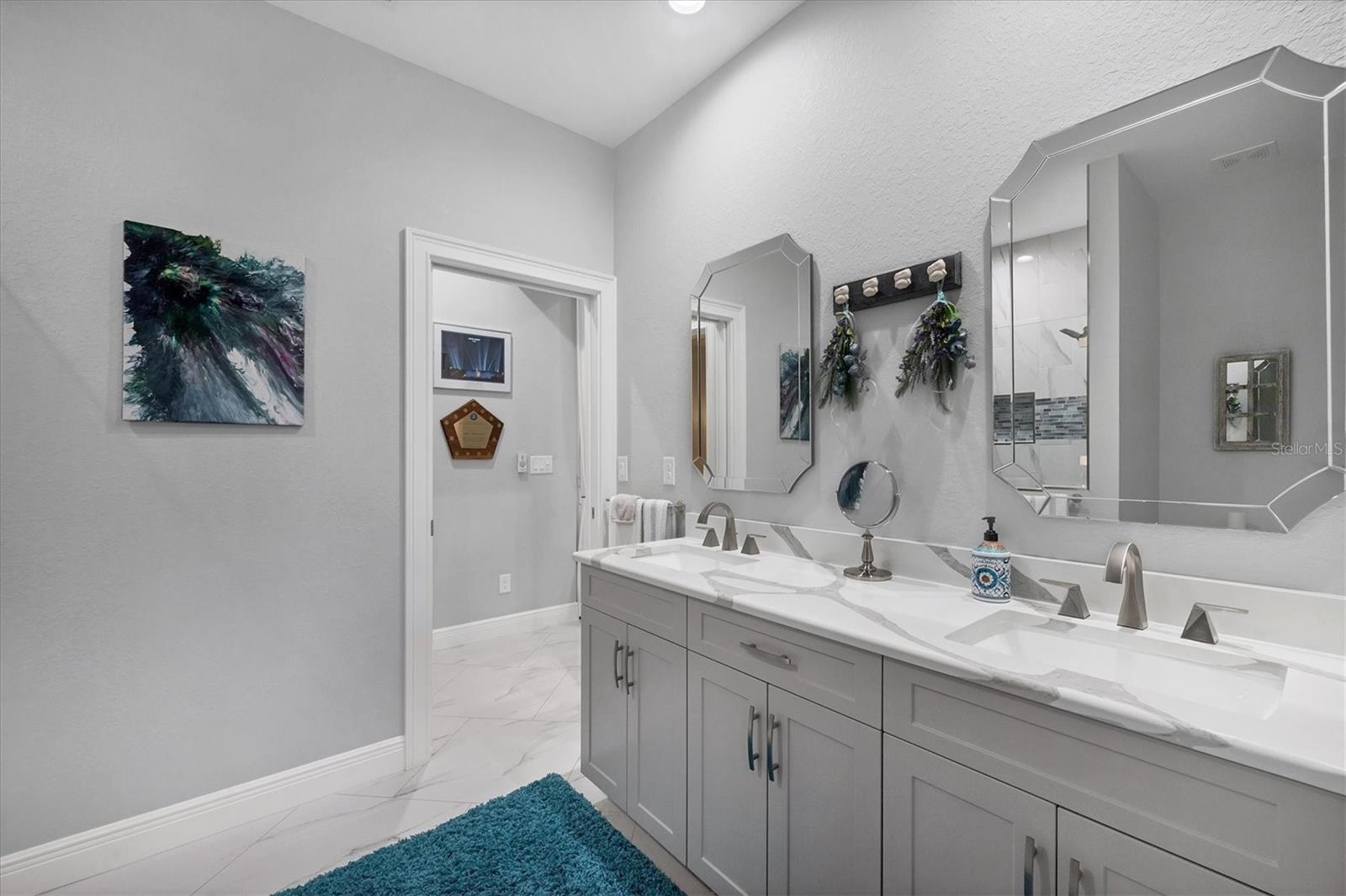 226 W PINE VALLEY LN, ROTONDA WEST, FL, 33947