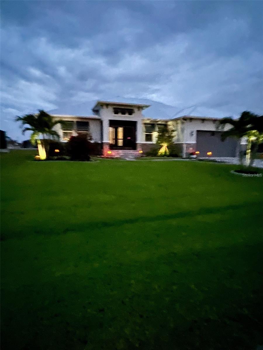 226 W PINE VALLEY LN, ROTONDA WEST, FL, 33947
