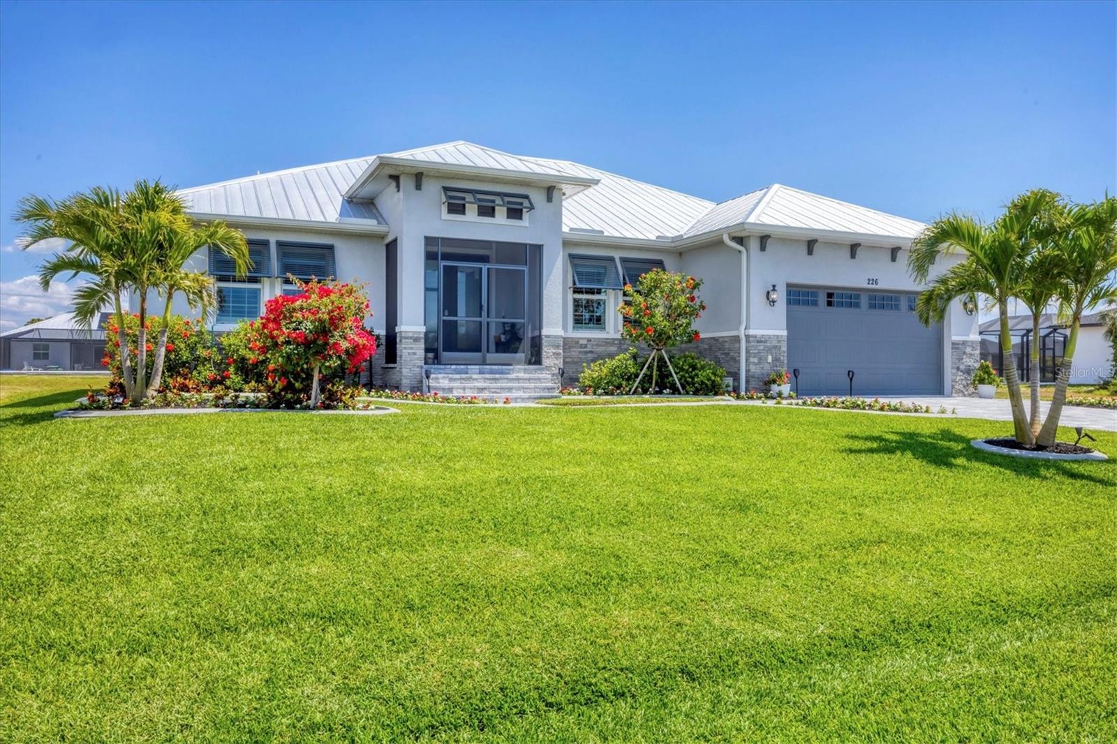 226 W PINE VALLEY LN, ROTONDA WEST, FL, 33947