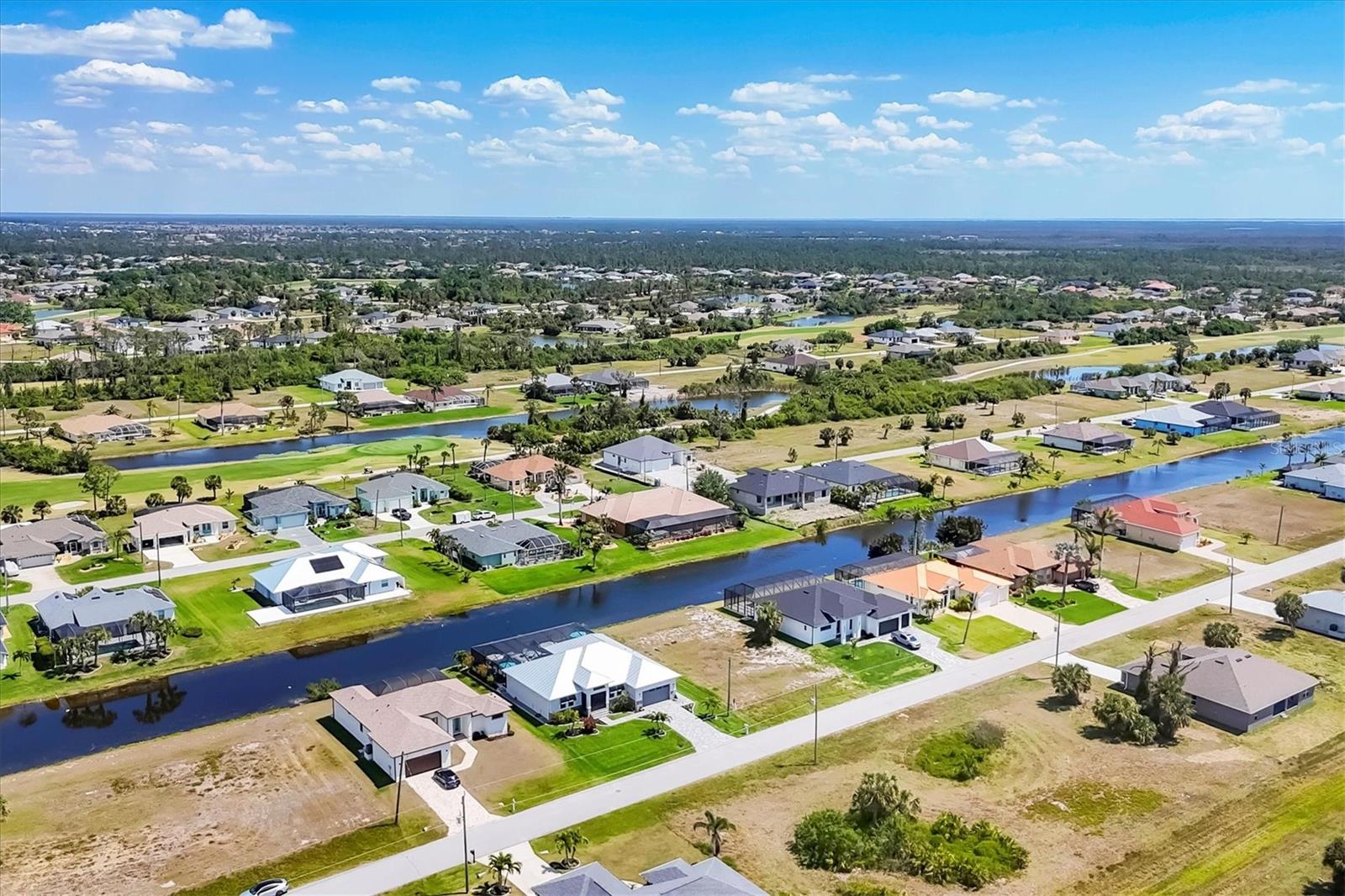 226 W PINE VALLEY LN, ROTONDA WEST, FL, 33947