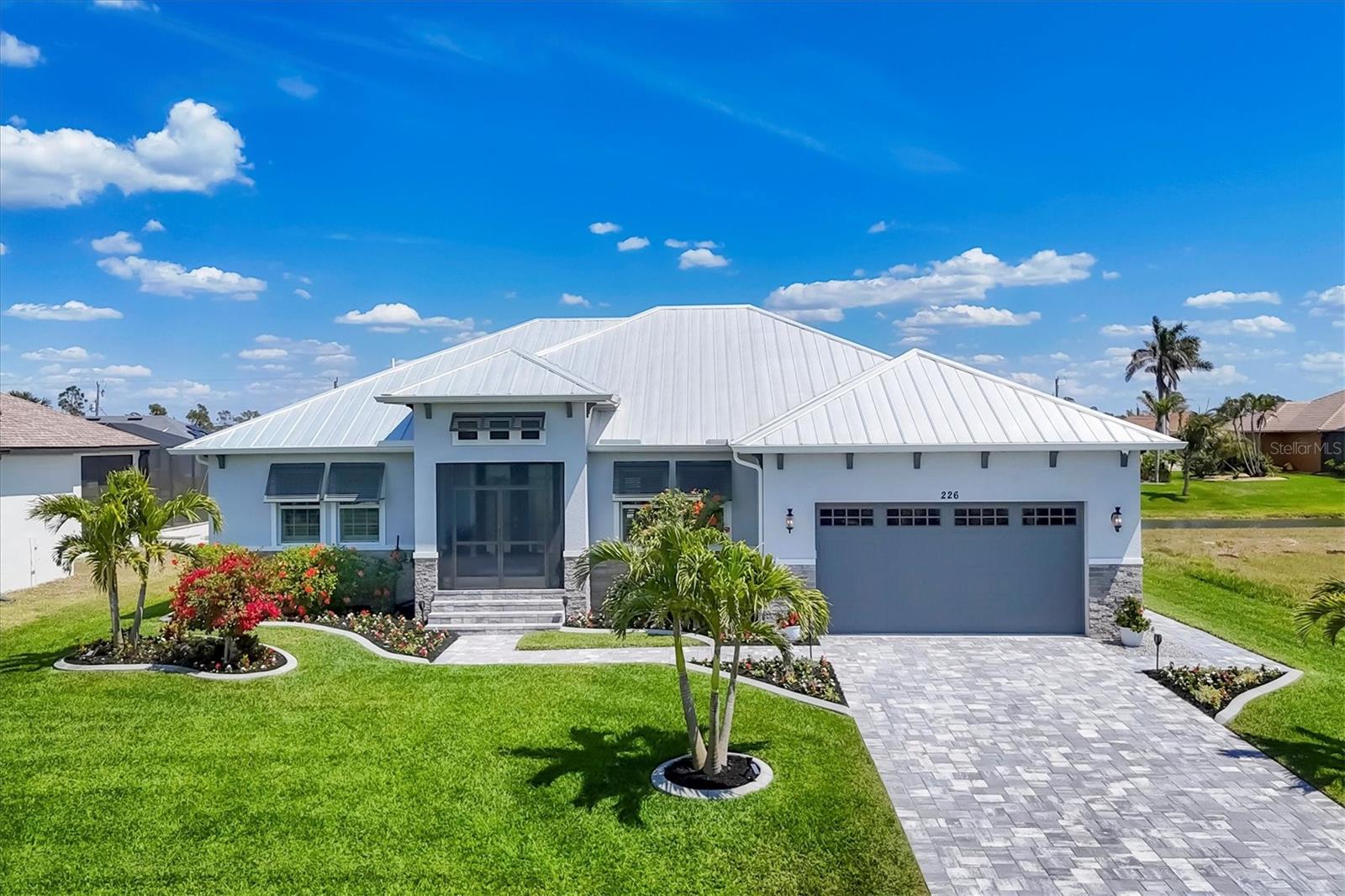 226 W PINE VALLEY LN, ROTONDA WEST, FL, 33947