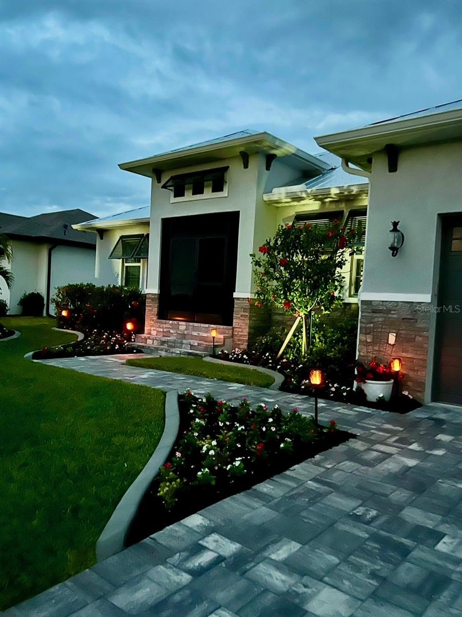 226 W PINE VALLEY LN, ROTONDA WEST, FL, 33947