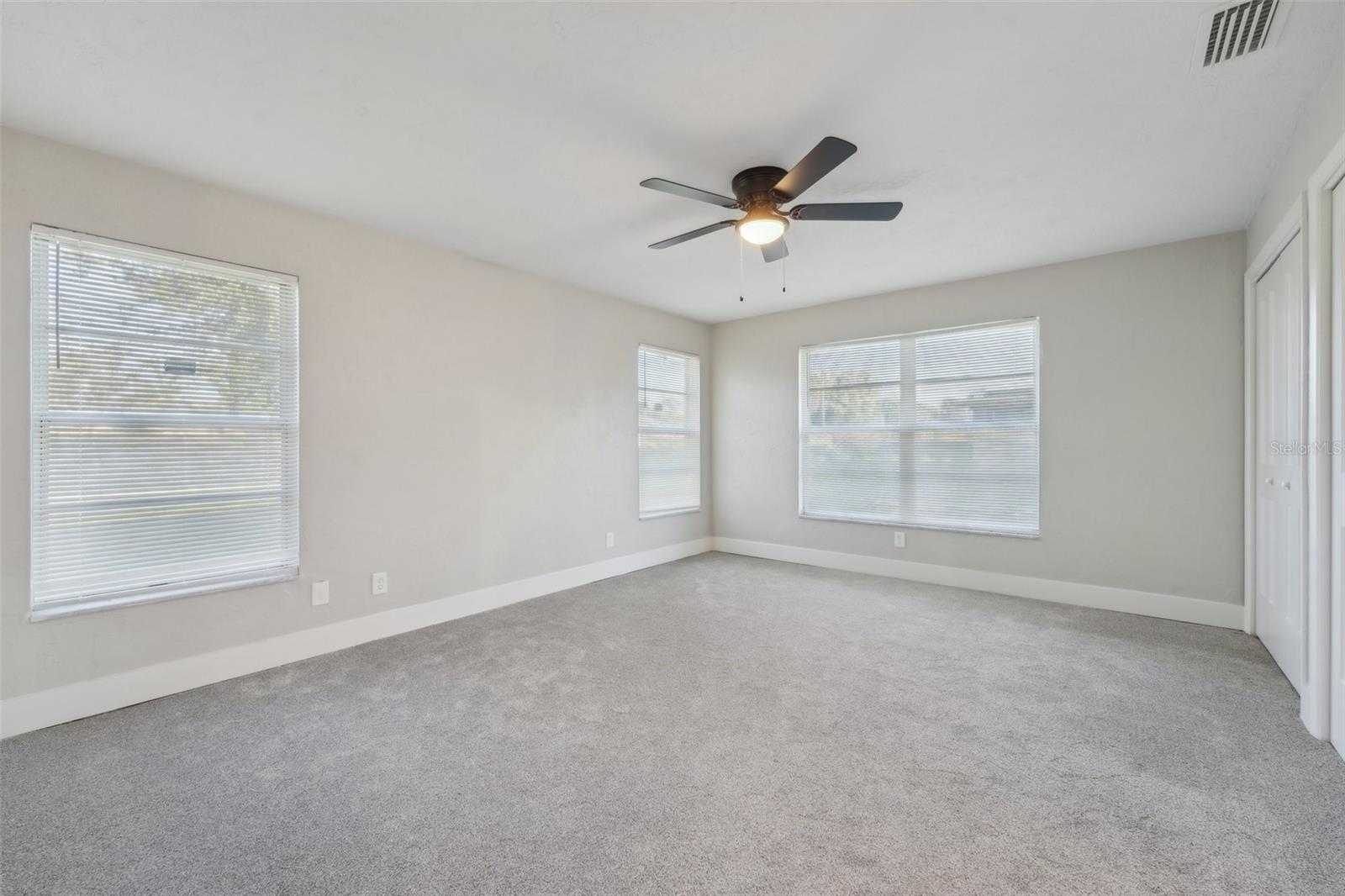 4065 38TH ST S, ST PETERSBURG, FL, 33711
