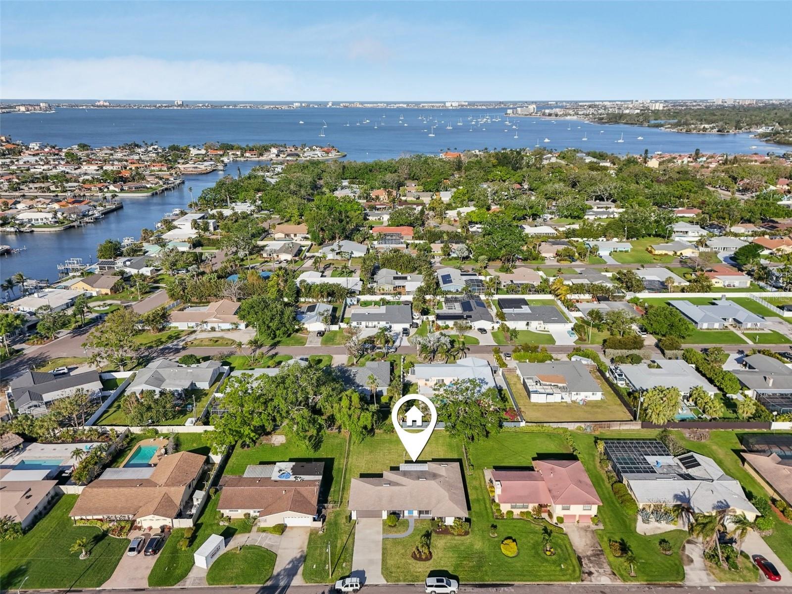 4065 38TH ST S, ST PETERSBURG, FL, 33711