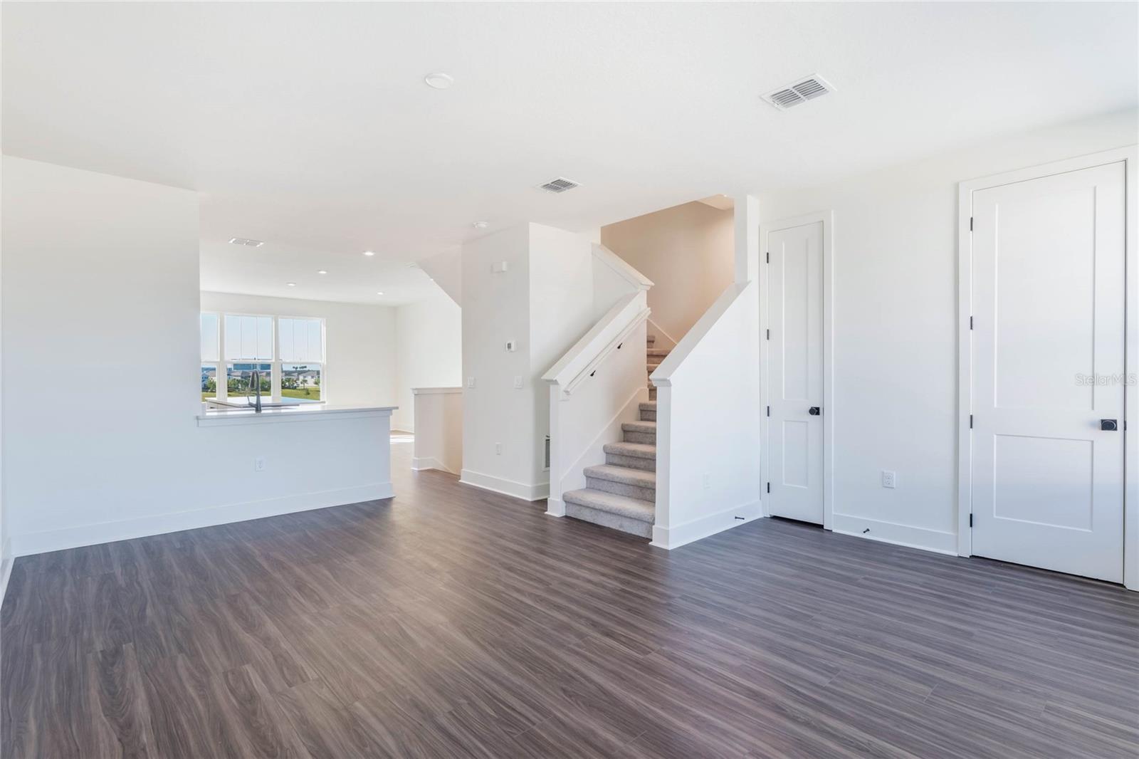 15076 GROVE LAKE DR, WINTER GARDEN, FL, 34787