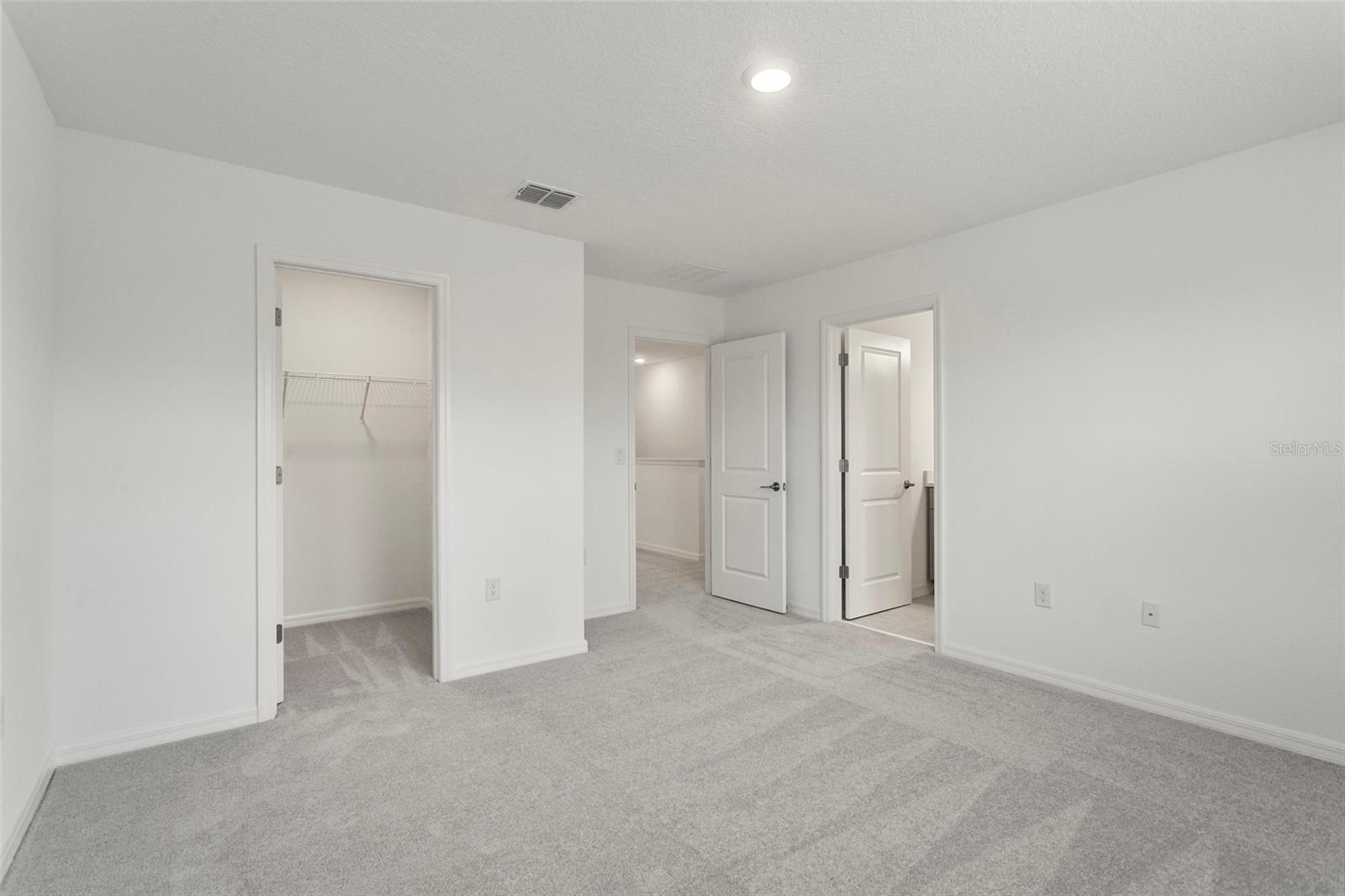 2476 PENGUIN BLVD, DAVENPORT, FL, 33837