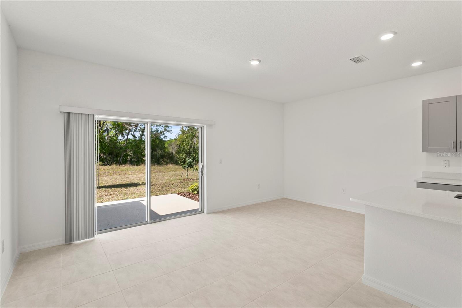2476 PENGUIN BLVD, DAVENPORT, FL, 33837