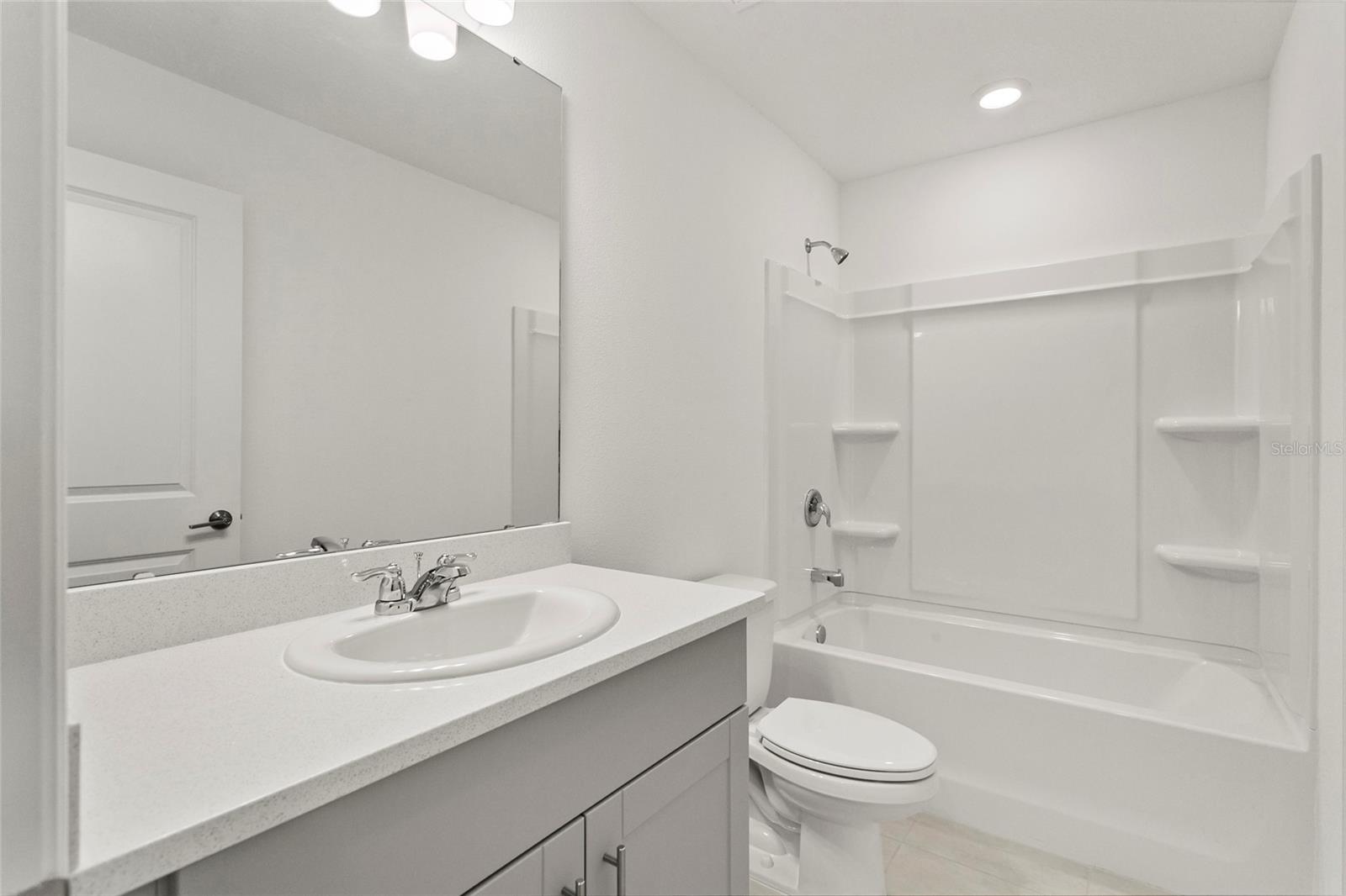 2476 PENGUIN BLVD, DAVENPORT, FL, 33837