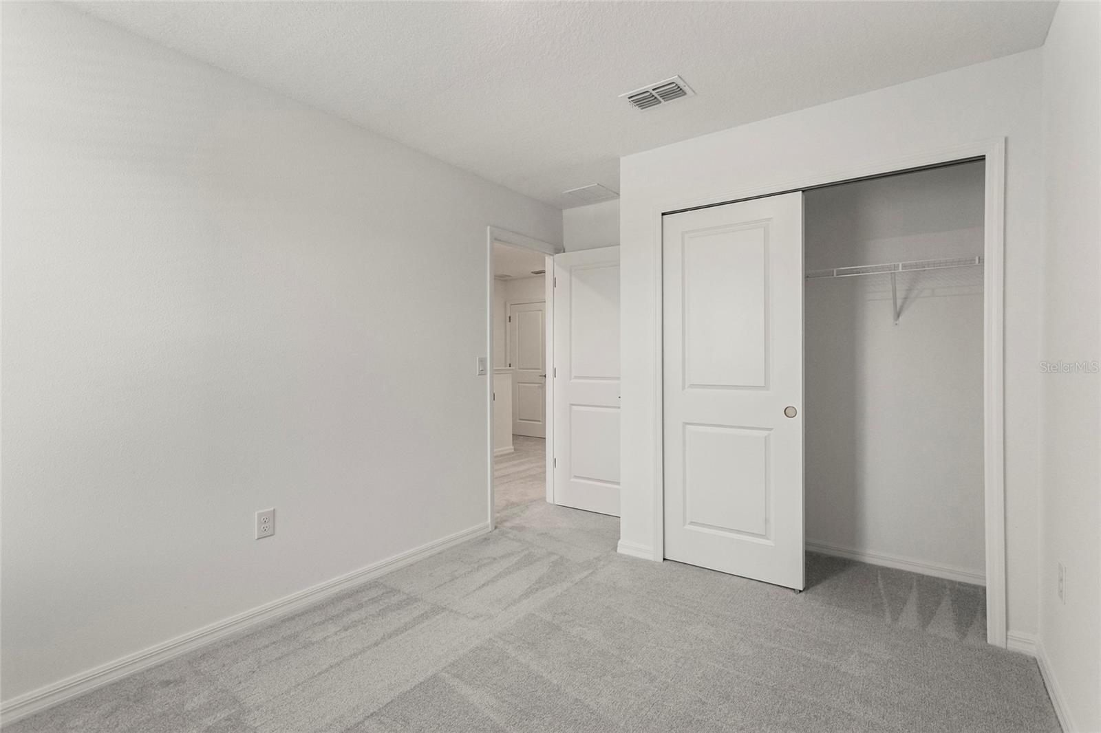 2476 PENGUIN BLVD, DAVENPORT, FL, 33837