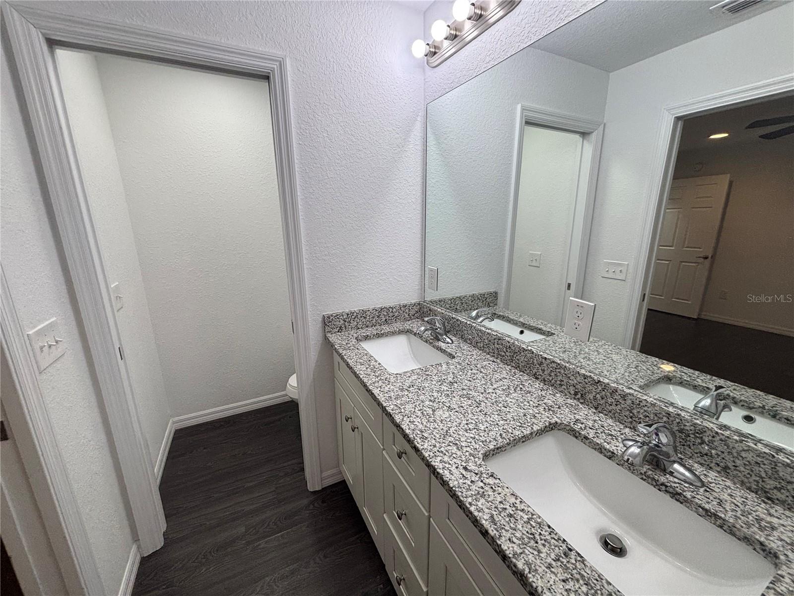 20 MAPLE CRSE, OCKLAWAHA, FL, 32179