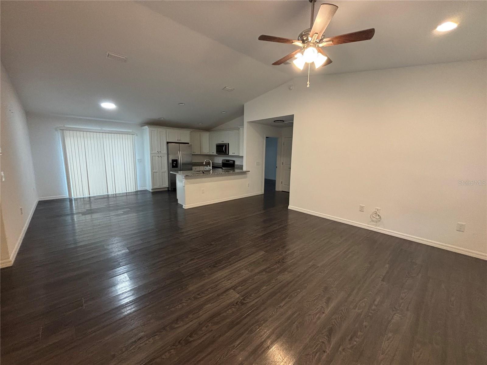 20 MAPLE CRSE, OCKLAWAHA, FL, 32179