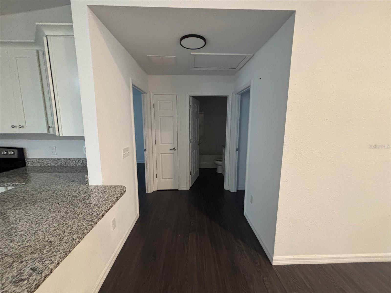 20 MAPLE CRSE, OCKLAWAHA, FL, 32179