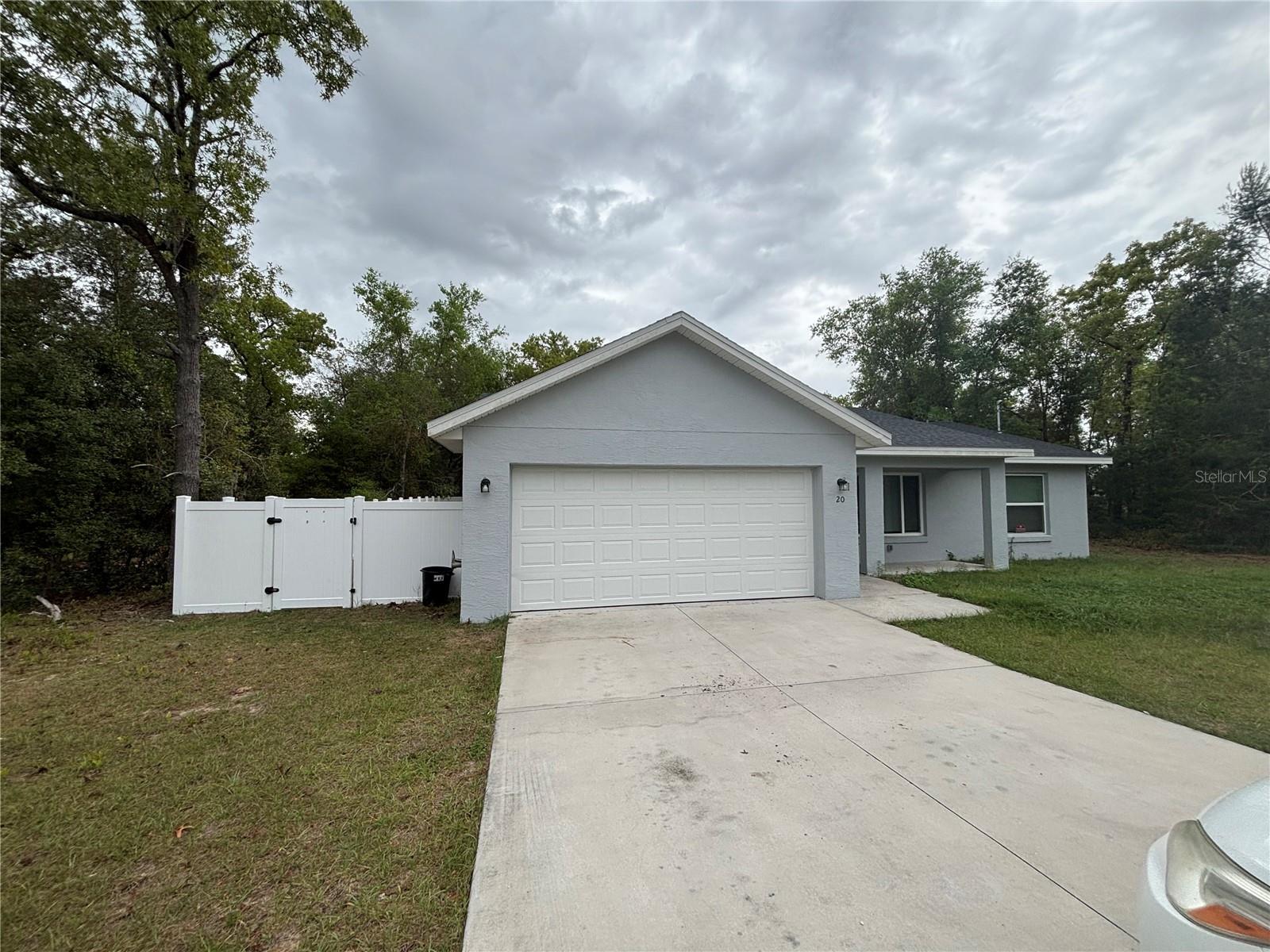 20 MAPLE CRSE, OCKLAWAHA, FL, 32179