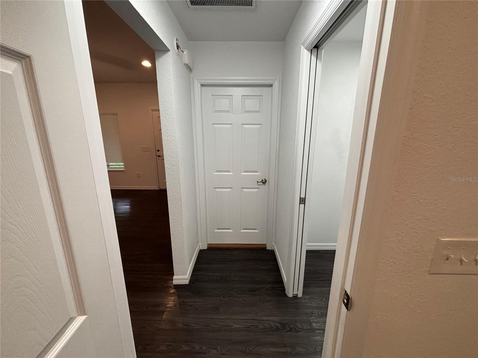 20 MAPLE CRSE, OCKLAWAHA, FL, 32179