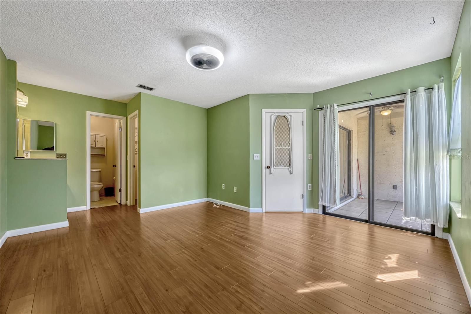 3012 S SEMORAN BLVD #3, ORLANDO, FL, 32822