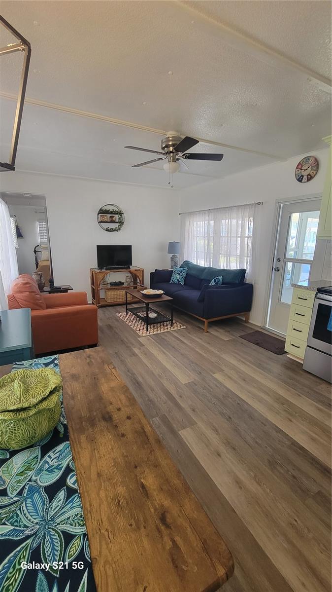 585 SKY HARBOR DR #120, CLEARWATER, FL, 33759