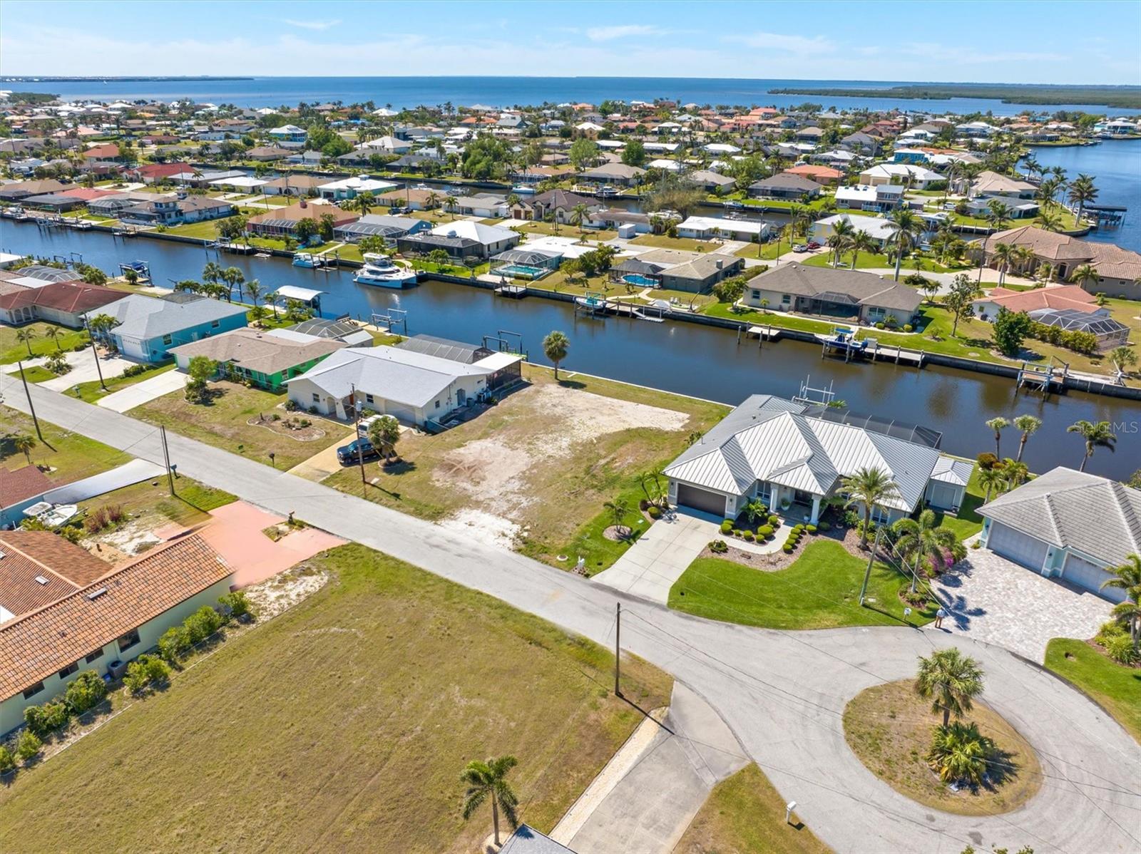 143 LELAND ST SW, PORT CHARLOTTE, FL, 33952