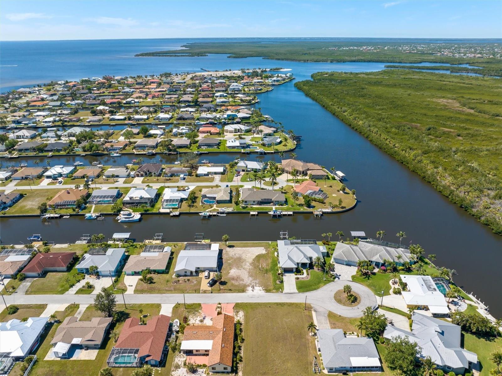 143 LELAND ST SW, PORT CHARLOTTE, FL, 33952