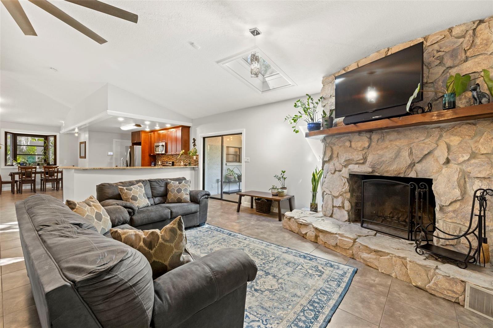 5803 MYRTLE LN, TAMPA, FL, 33625