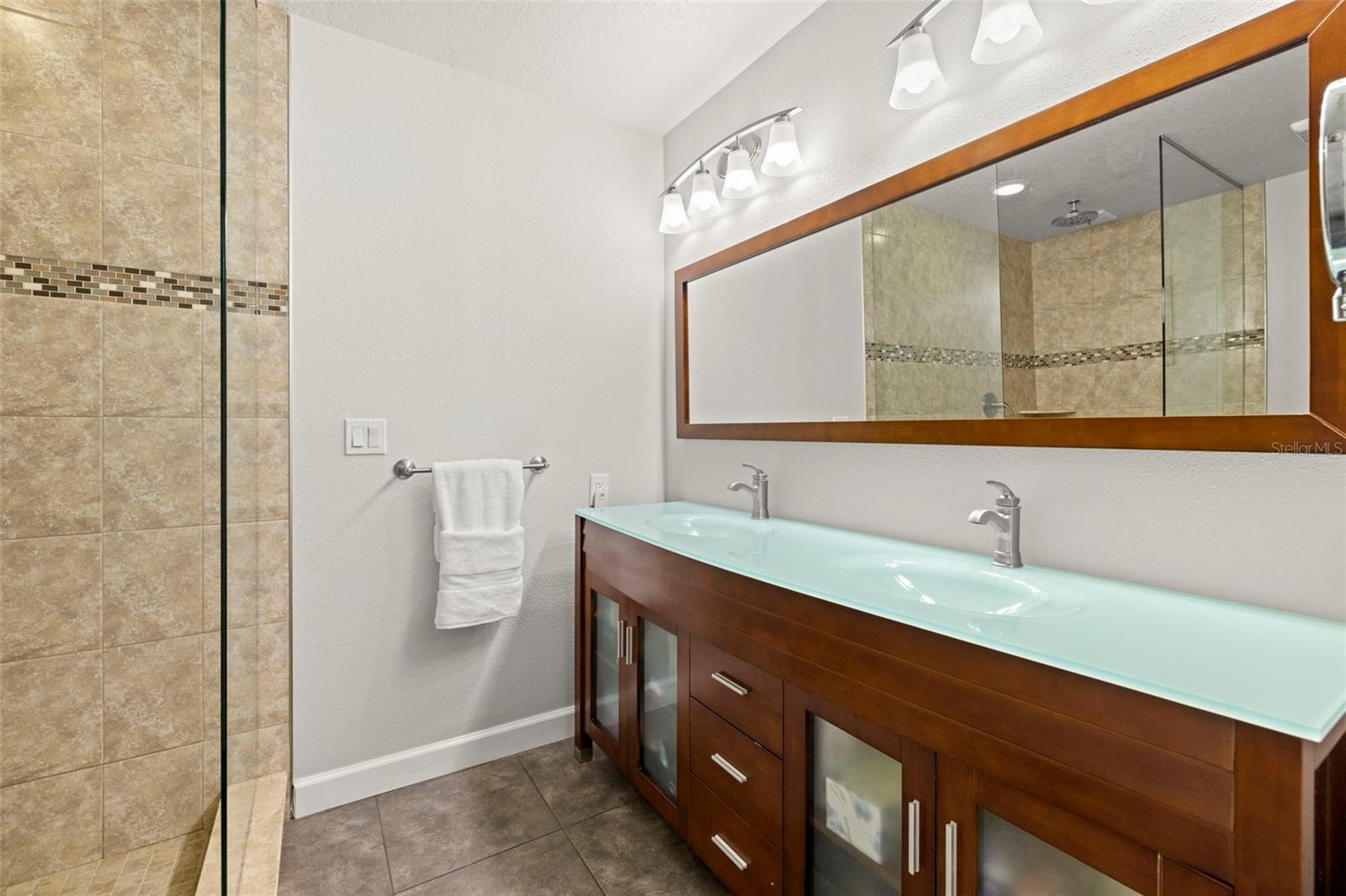 5803 MYRTLE LN, TAMPA, FL, 33625
