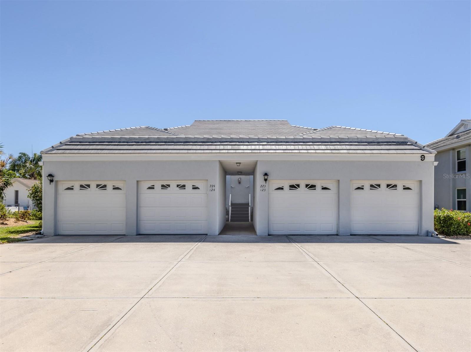 1041 CAPRI ISLES BLVD #224, VENICE, FL, 34292