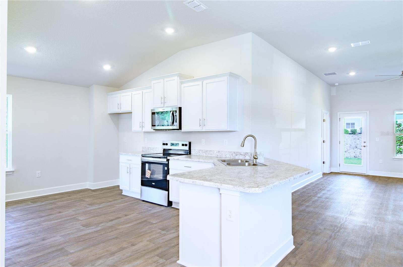37 ROSE DR, PALM COAST, FL, 32164