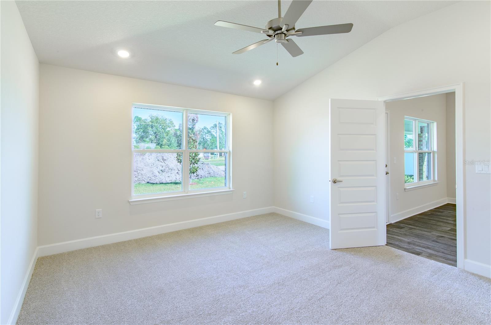 37 ROSE DR, PALM COAST, FL, 32164