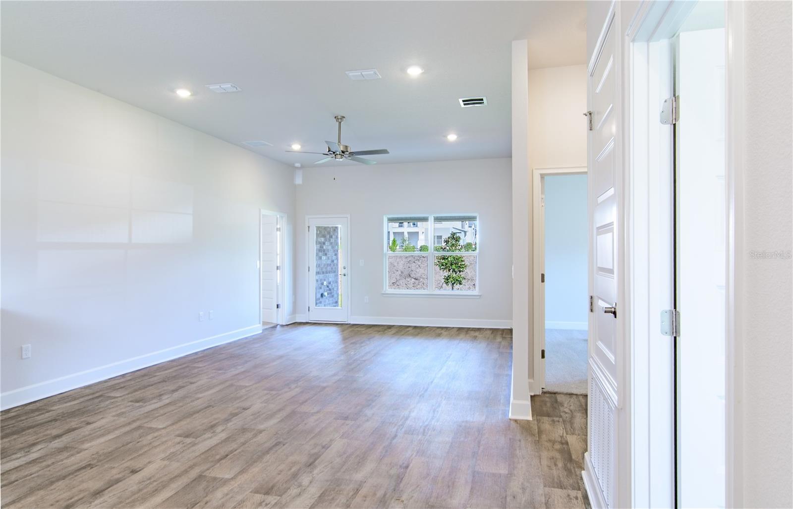 37 ROSE DR, PALM COAST, FL, 32164