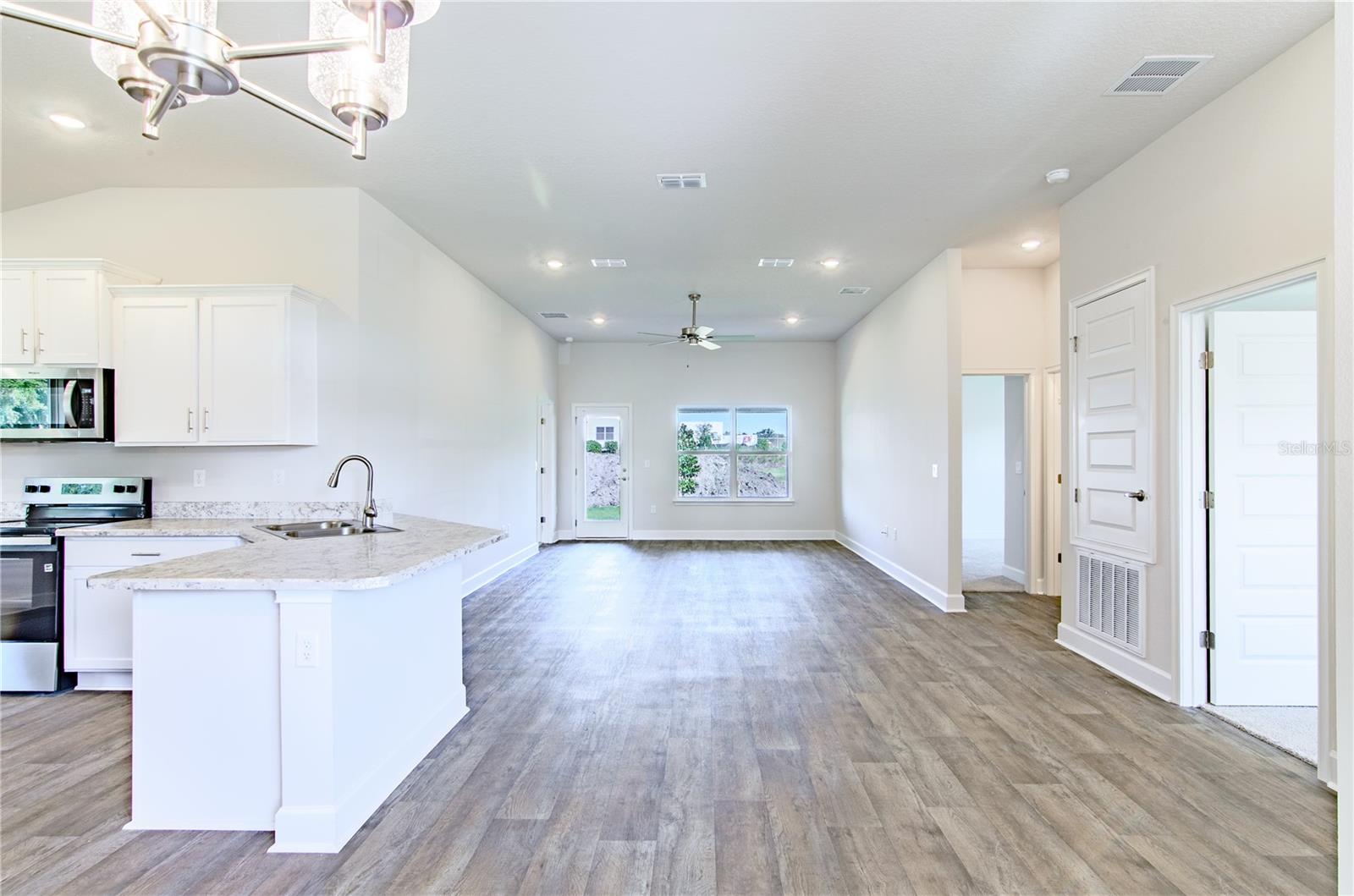 37 ROSE DR, PALM COAST, FL, 32164