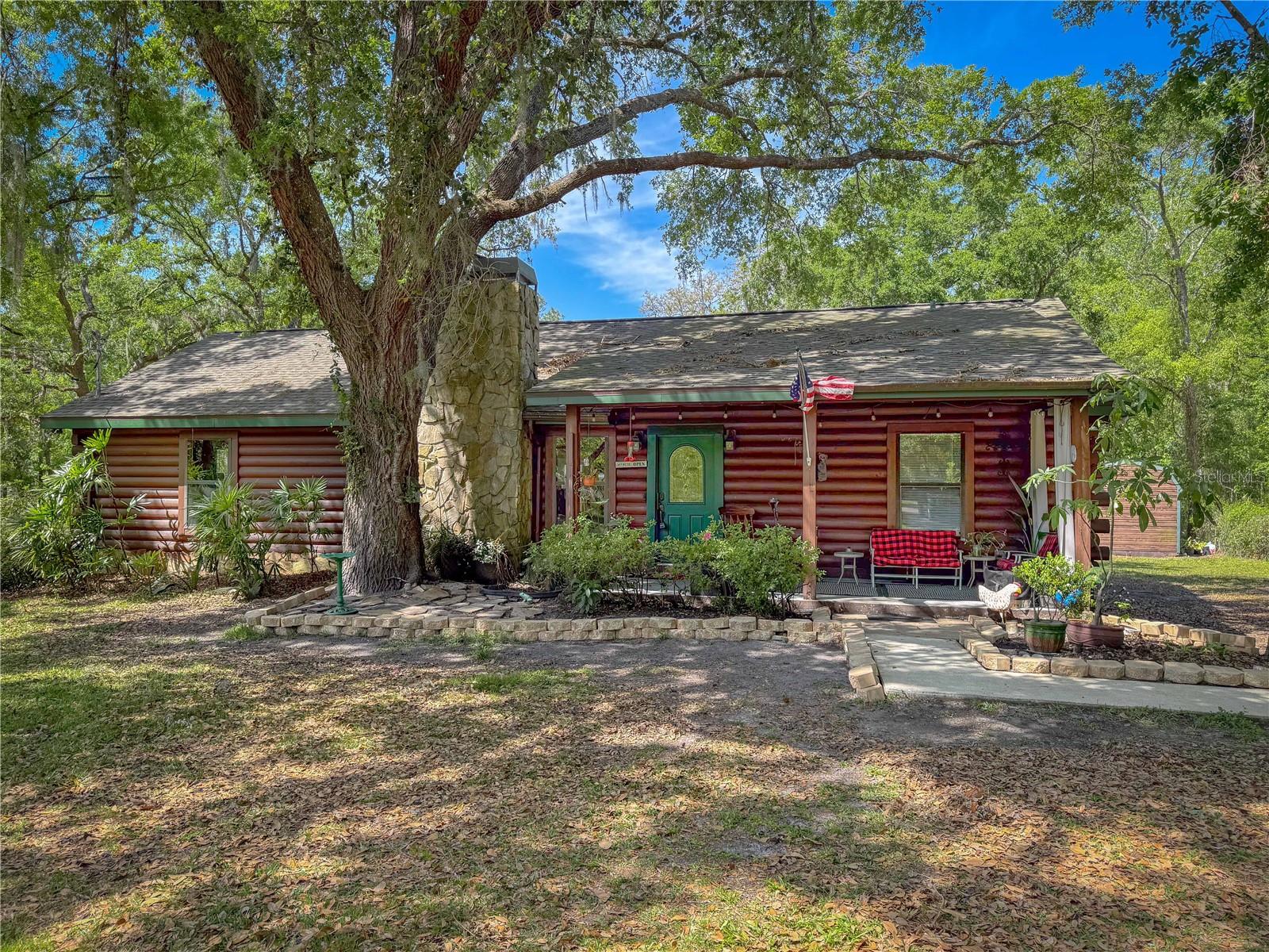 14114 N 301 HWY, THONOTOSASSA, FL, 33592