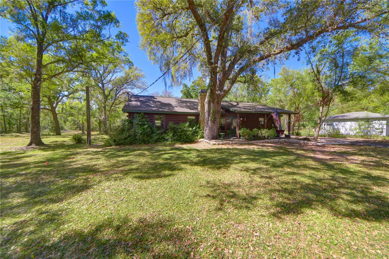 14114 N 301 HWY, THONOTOSASSA, FL, 33592
