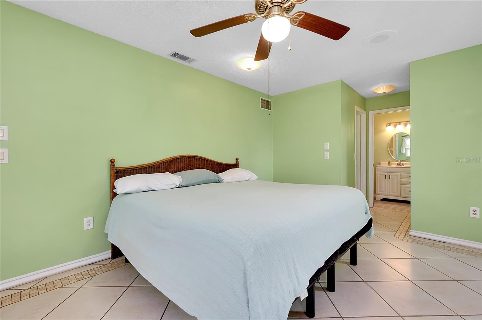 420 ZEPHYR RD, VENICE, FL, 34293