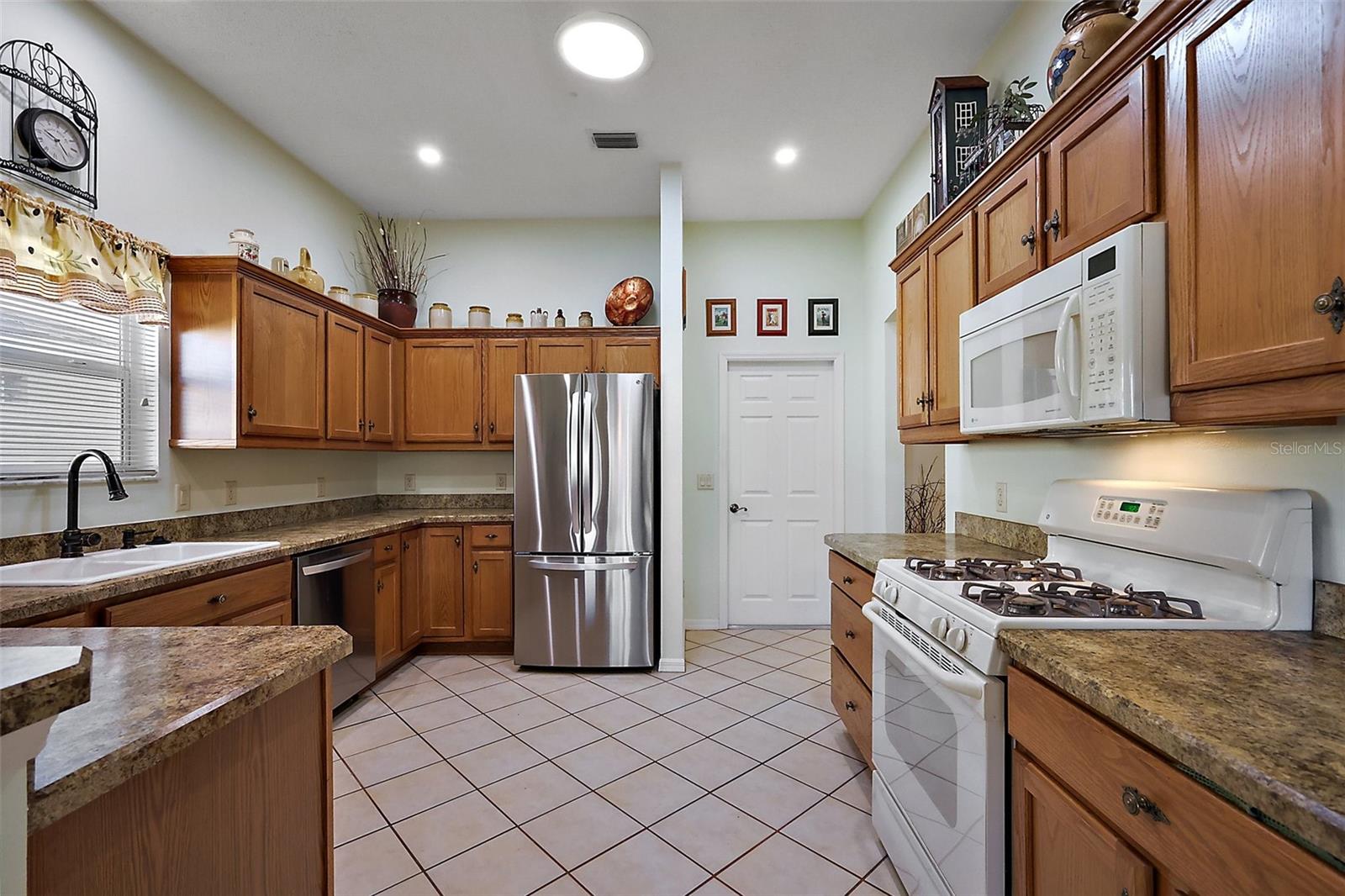 1874 KYRLE TER, THE VILLAGES, FL, 32162