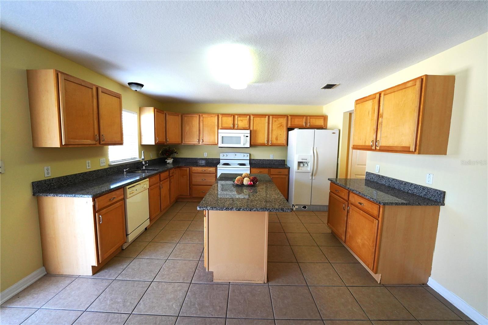 3329 WHITE BLOSSOM LN, CLERMONT, FL, 34711