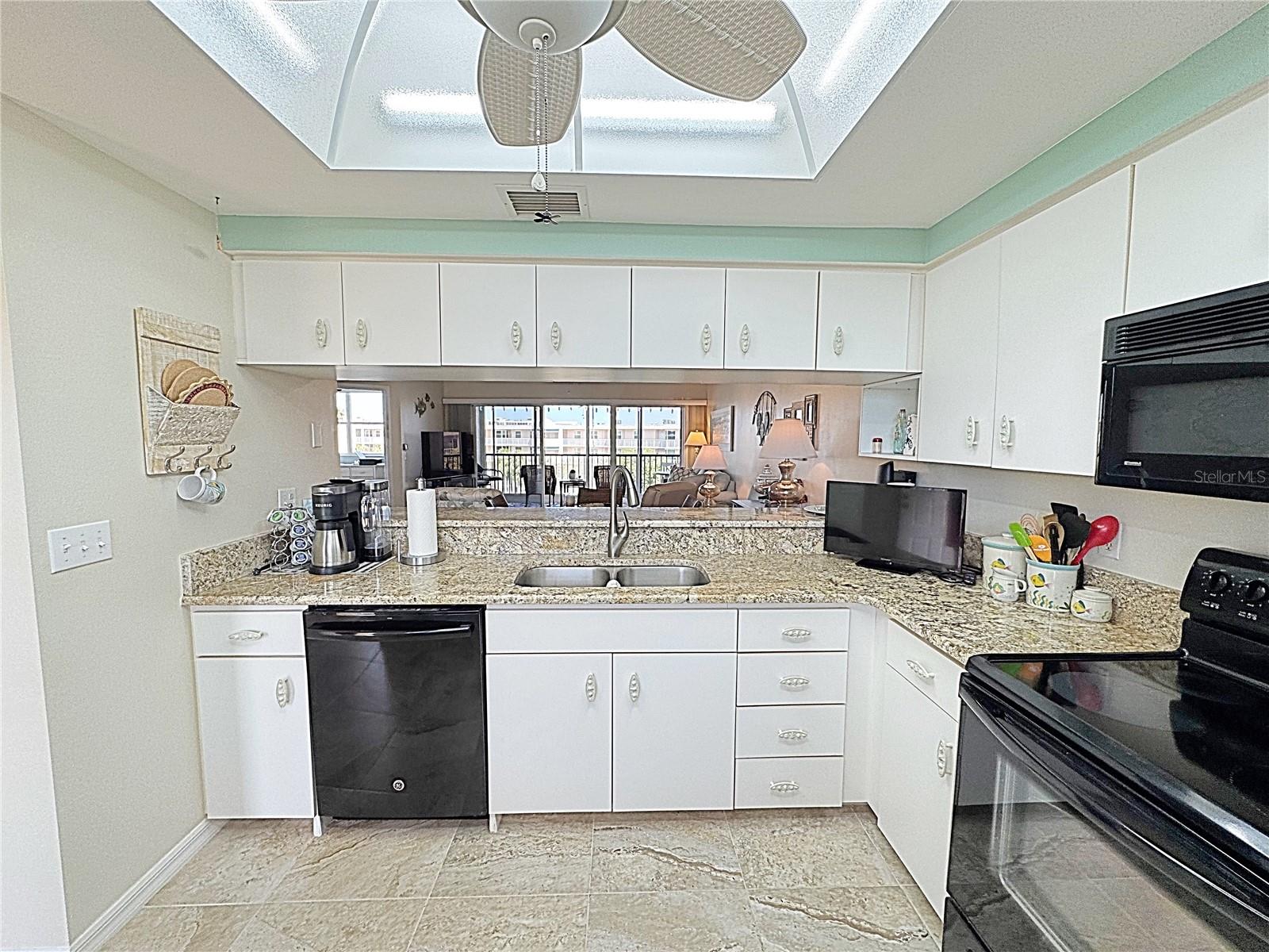 6205 SHORELINE DR #1305, ST PETERSBURG, FL, 33708