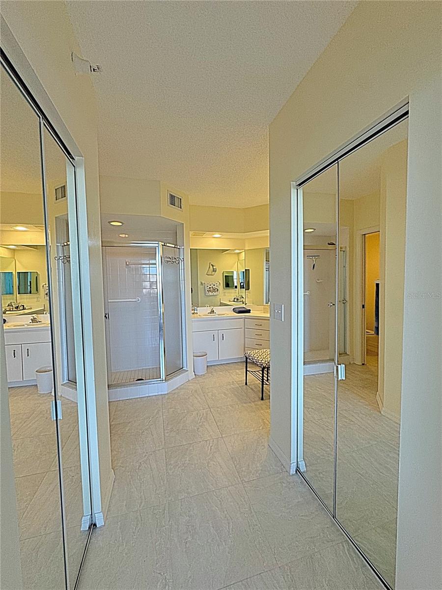 6205 SHORELINE DR #1305, ST PETERSBURG, FL, 33708