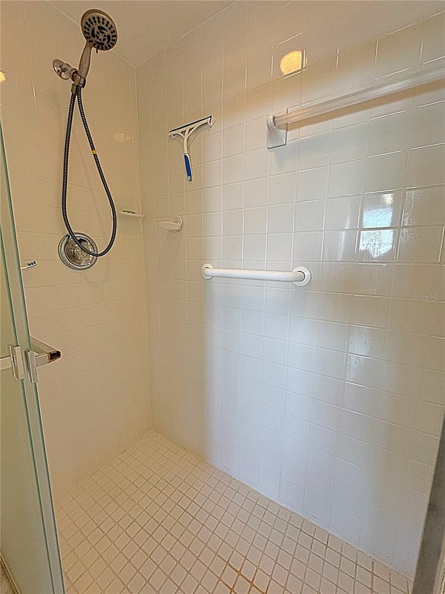 6205 SHORELINE DR #1305, ST PETERSBURG, FL, 33708