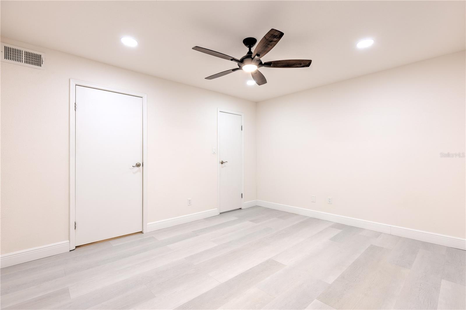 9100 DR MARTIN LUTHER KING JR ST N #1706, ST PETERSBURG, FL, 33702