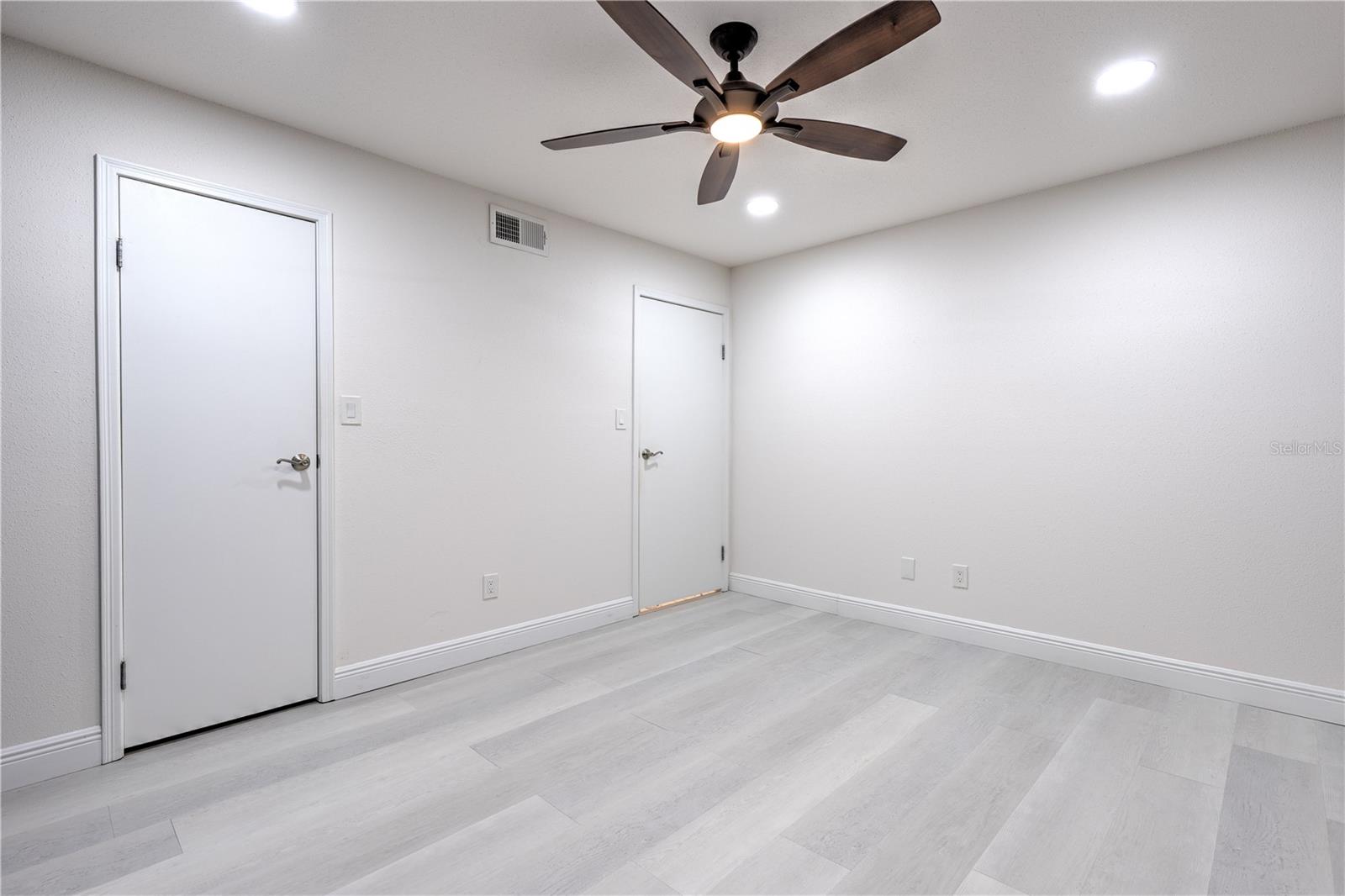9100 DR MARTIN LUTHER KING JR ST N #1706, ST PETERSBURG, FL, 33702