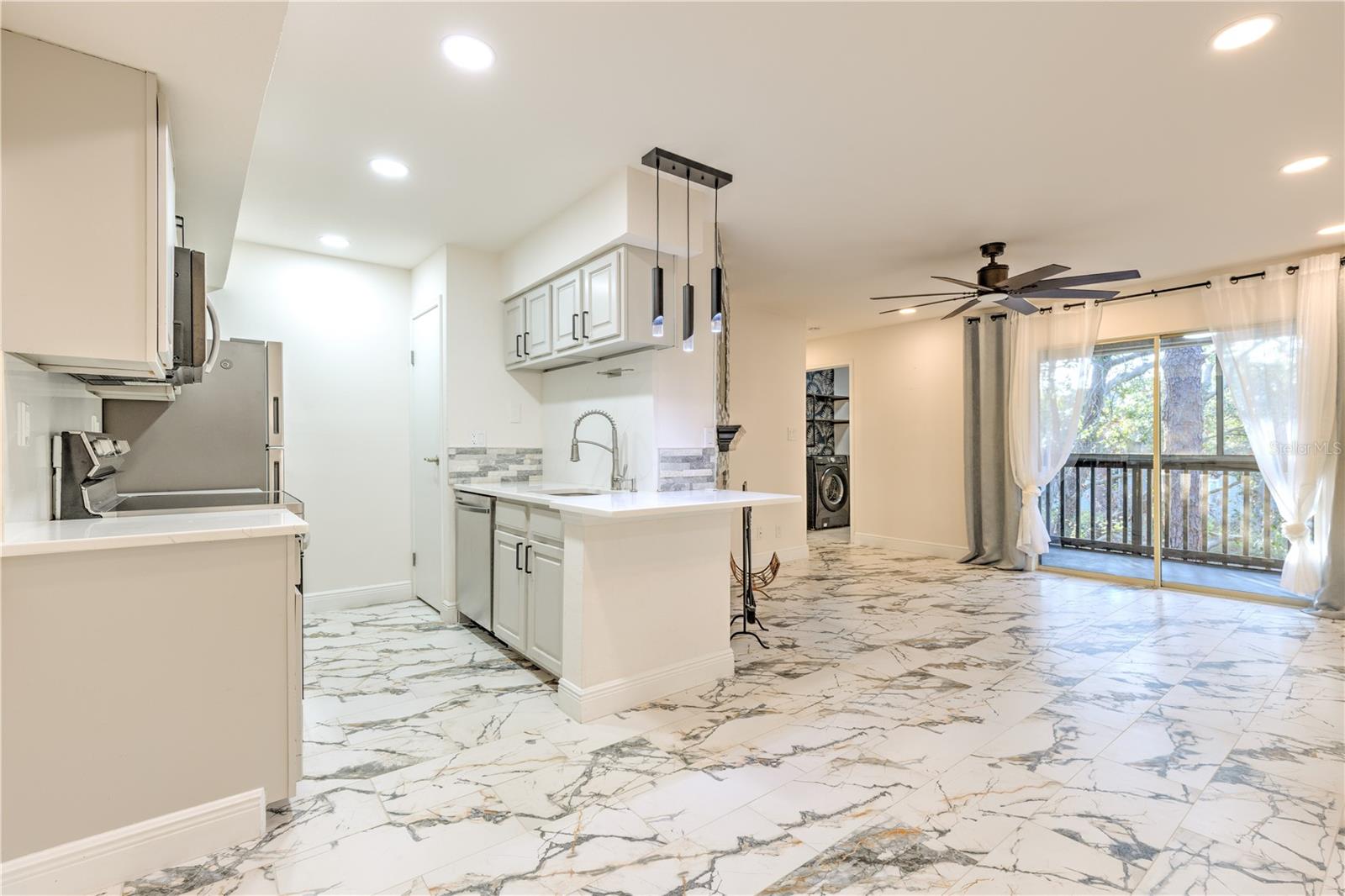 9100 DR MARTIN LUTHER KING JR ST N #1706, ST PETERSBURG, FL, 33702