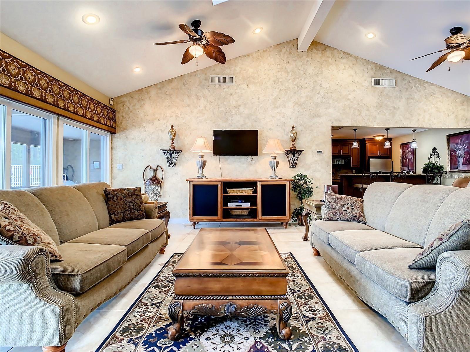 9100 DR MARTIN LUTHER KING JR ST N #1706, ST PETERSBURG, FL, 33702