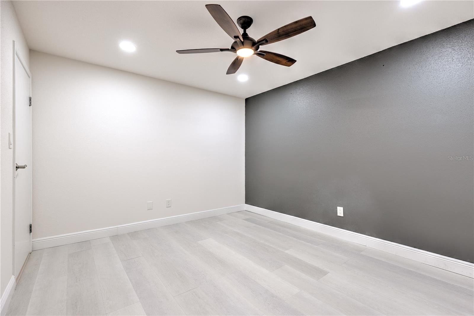 9100 DR MARTIN LUTHER KING JR ST N #1706, ST PETERSBURG, FL, 33702