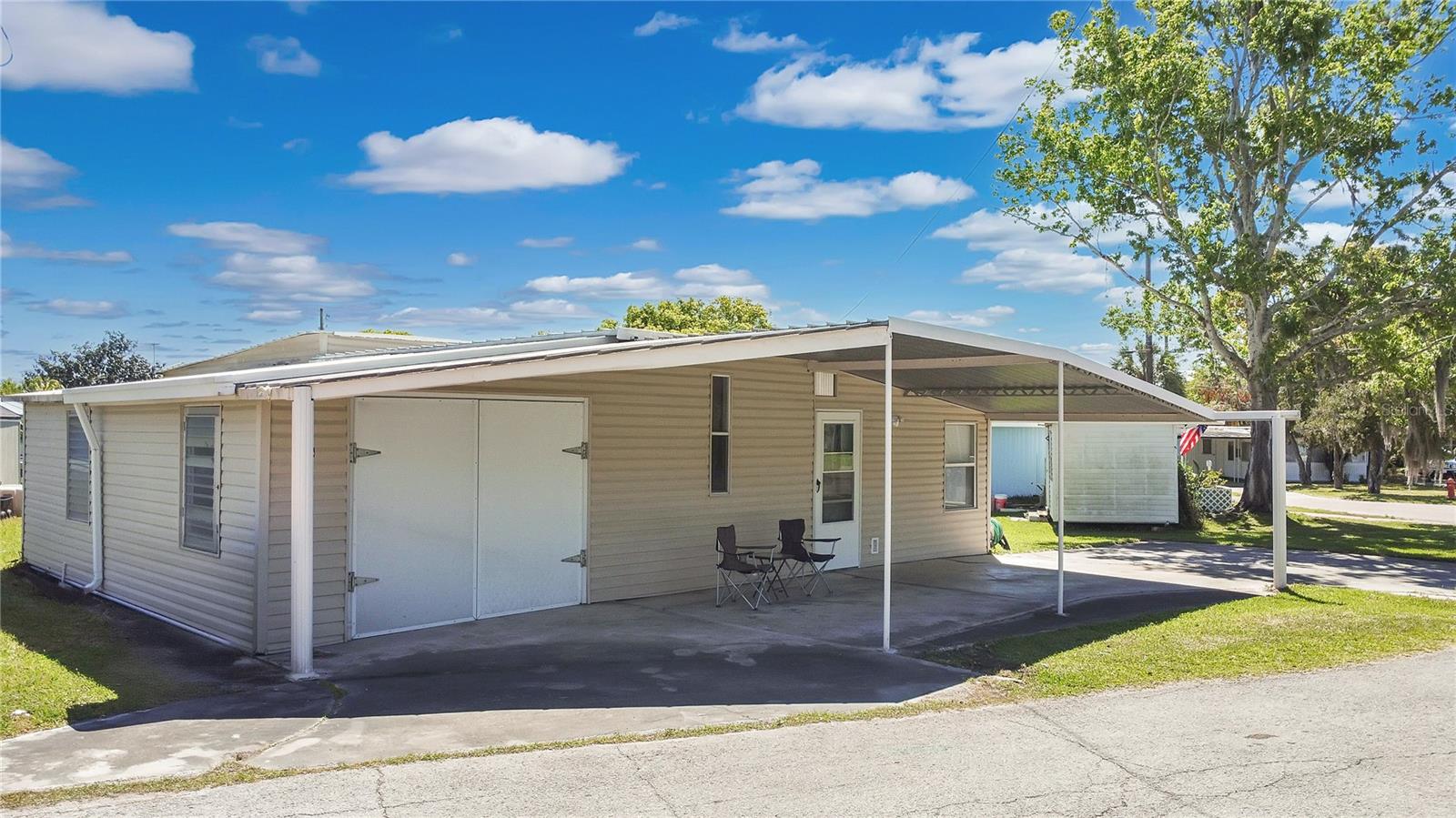 1405 WESTLAND DR, TAVARES, FL, 32778